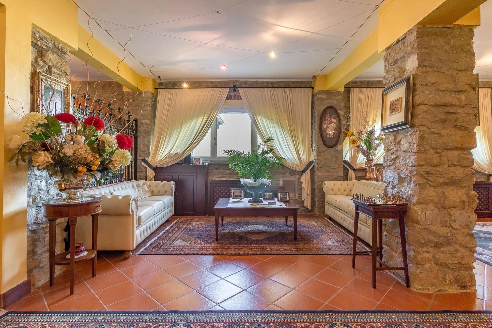 Tenuta Pian D'Attesio - Agriturismo Castelletto Soprano 外观 照片
