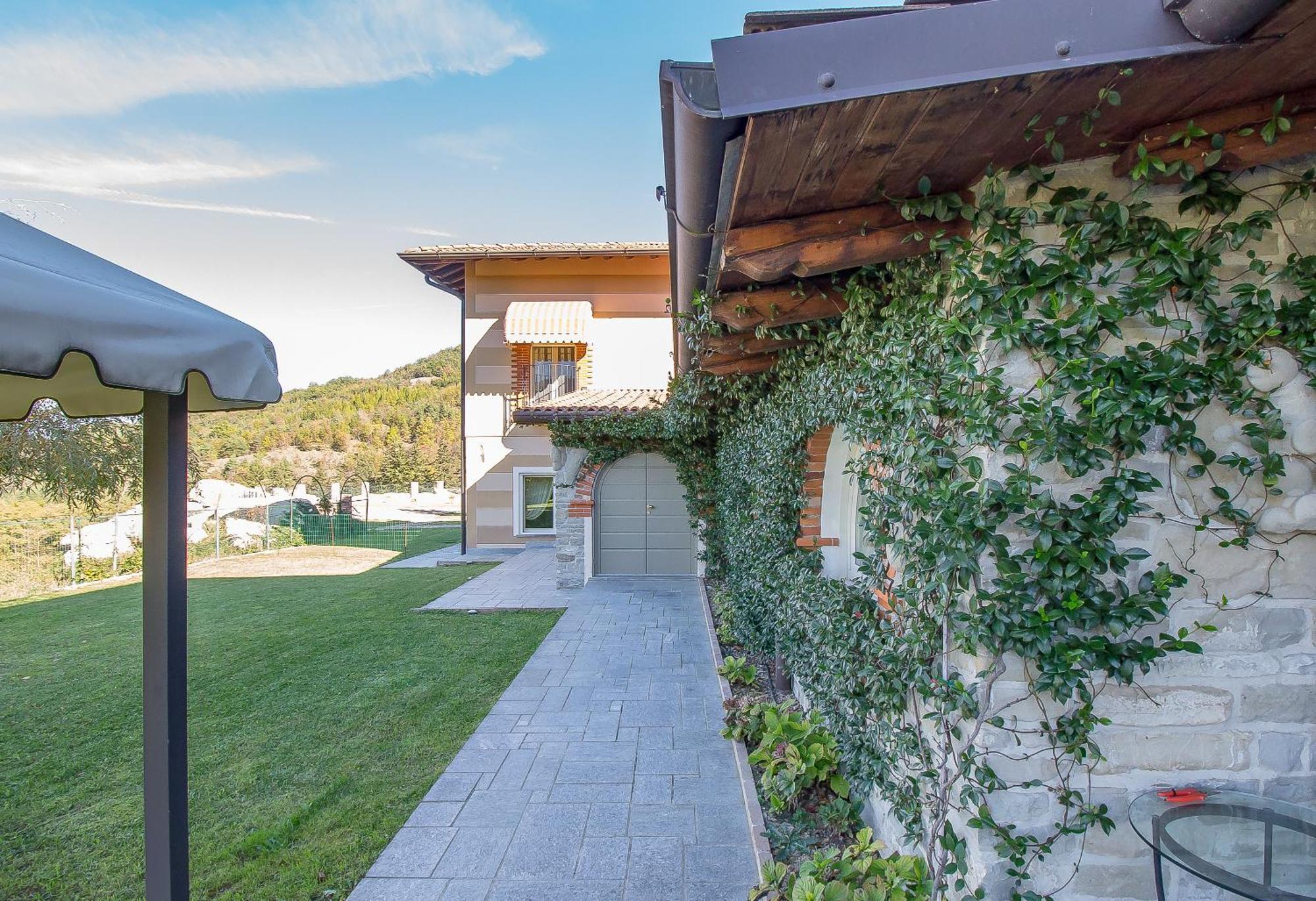 Tenuta Pian D'Attesio - Agriturismo Castelletto Soprano 外观 照片