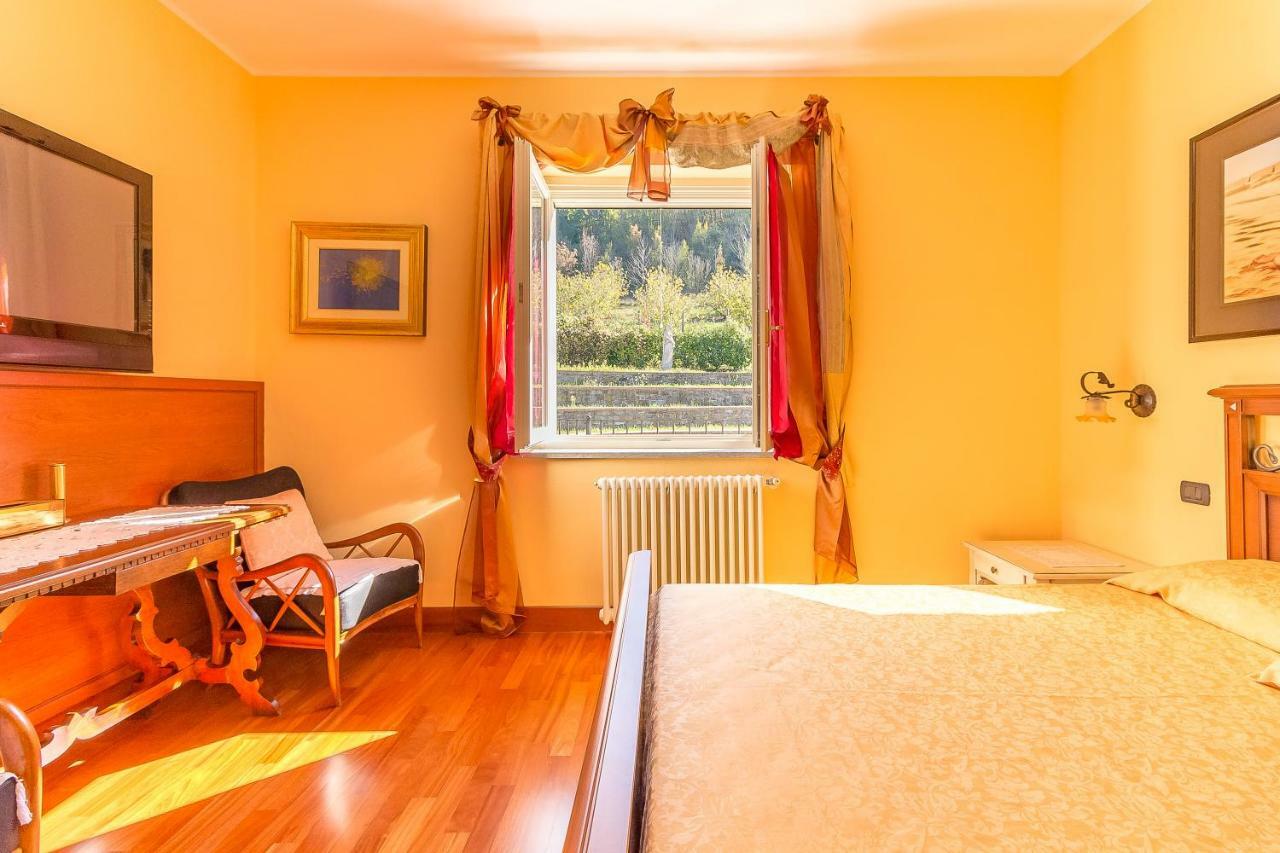 Tenuta Pian D'Attesio - Agriturismo Castelletto Soprano 外观 照片